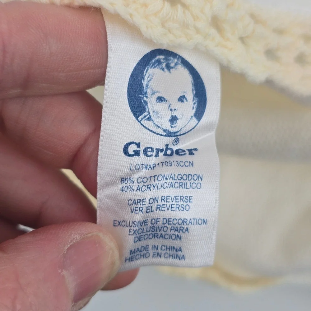 Gerber Baby Blanket Cream Knit Sweater Crochet Lace Trim Giraffe Patch Cotton